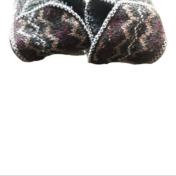 Women’s gray with Aztec print and stitching MukLuk - Picture 5 of 7